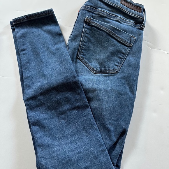 Express Ultimate stretch legging mid rise size 2 medium wash - Picture 1 of 3